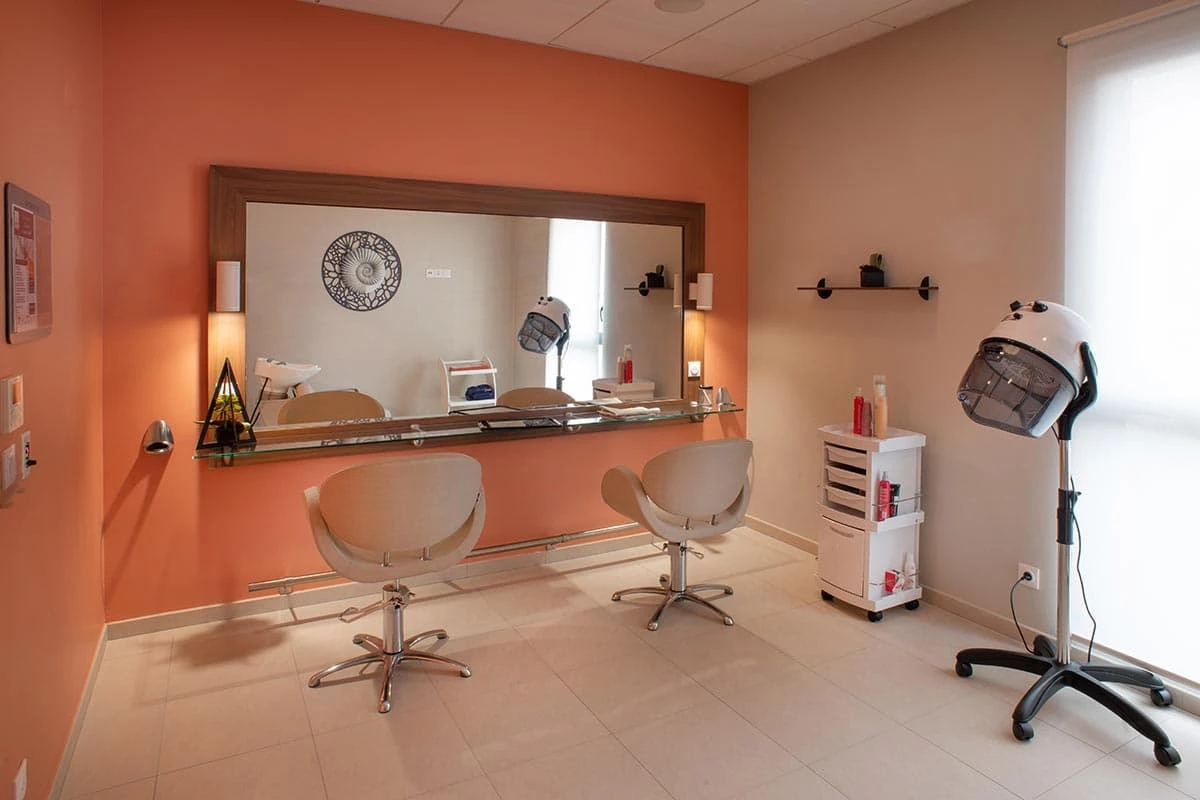 résidence senior calais coiffeur