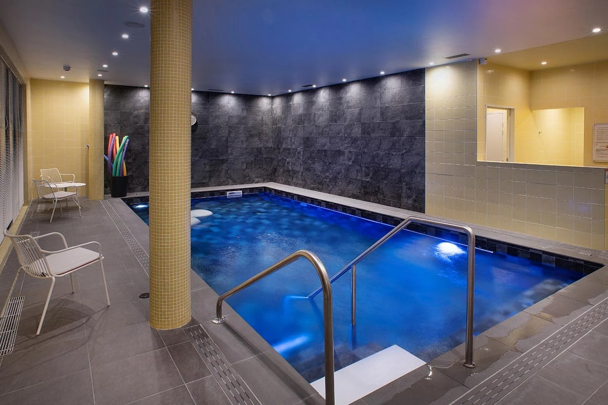 résidence senior calais piscine