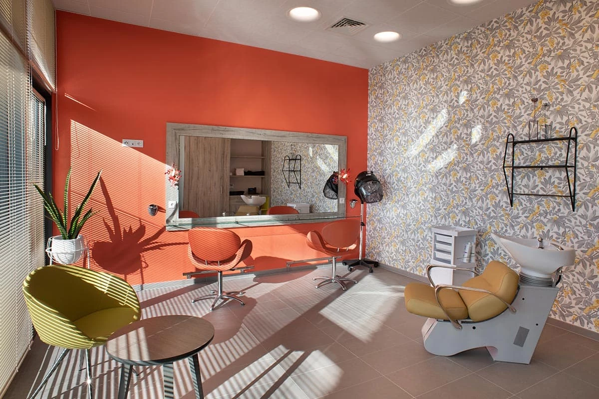 résidence senior moulins les metz coiffeur