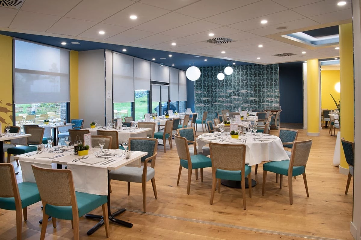 résidence senior perros guirec restaurant