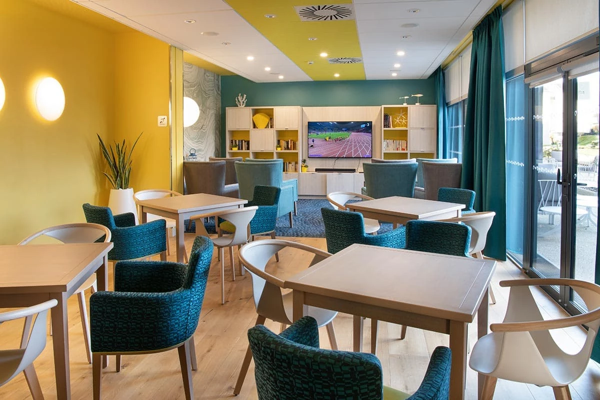 résidence senior perros guirec salon