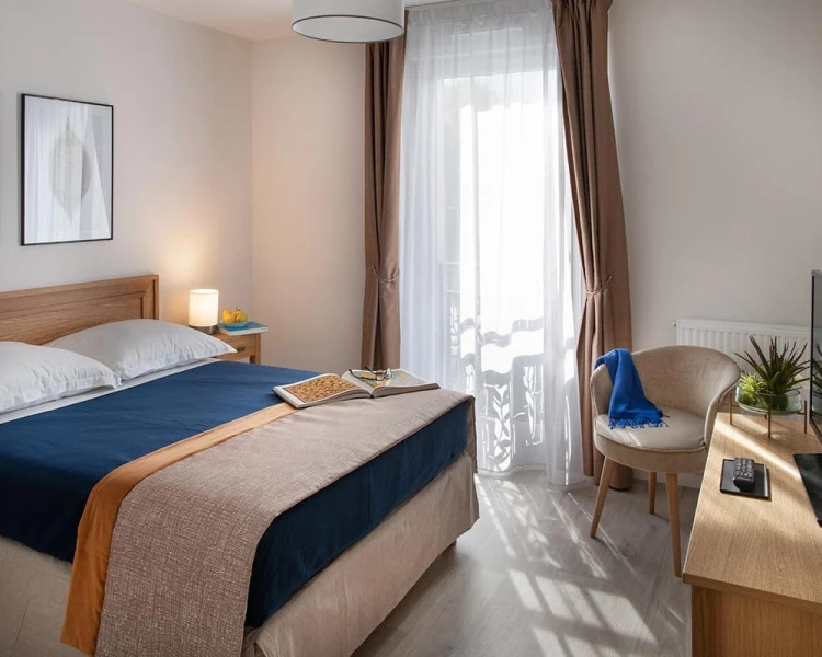résidence senior l'isle d'espagnac chambre