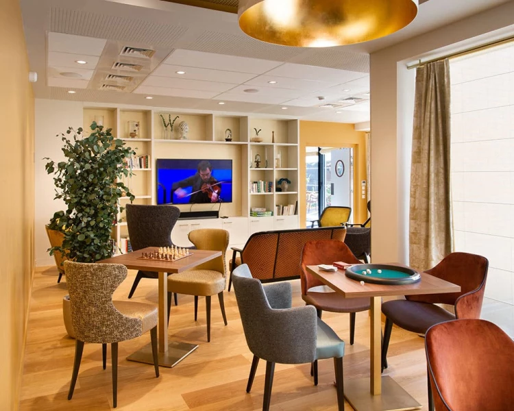 résidence senior versailles salon