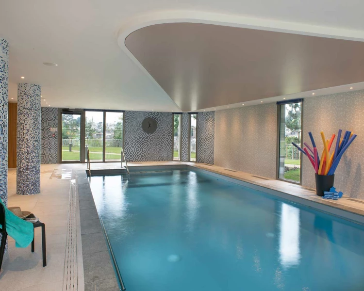 résidence senior morlaix piscine