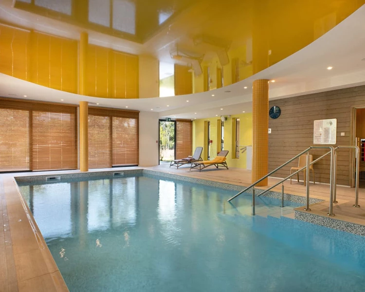 résidence senior montelimar piscine