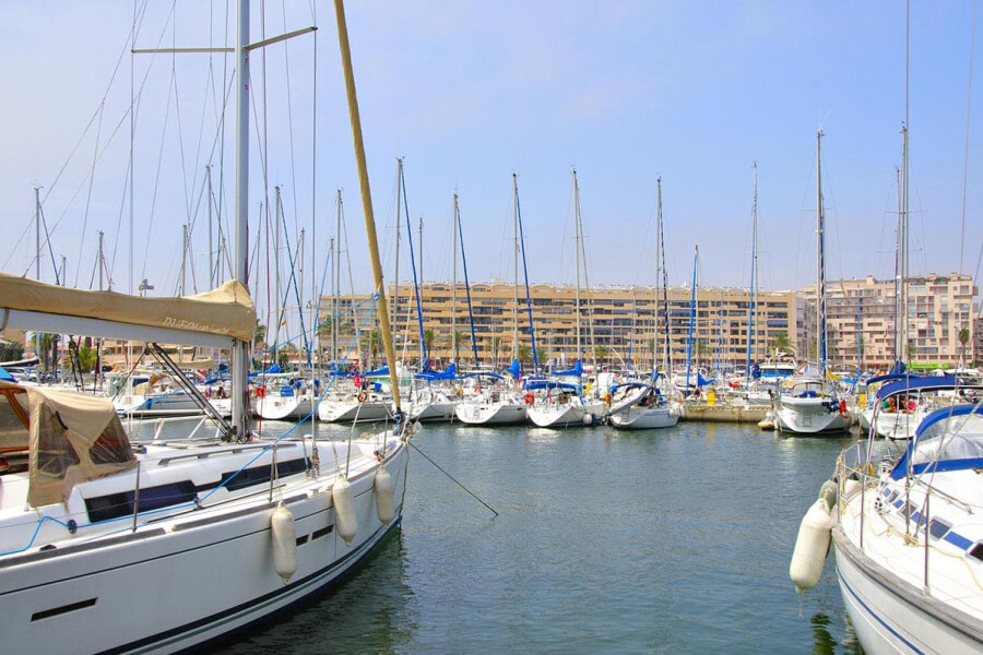 residence-senior-saint-cyprien.jpg