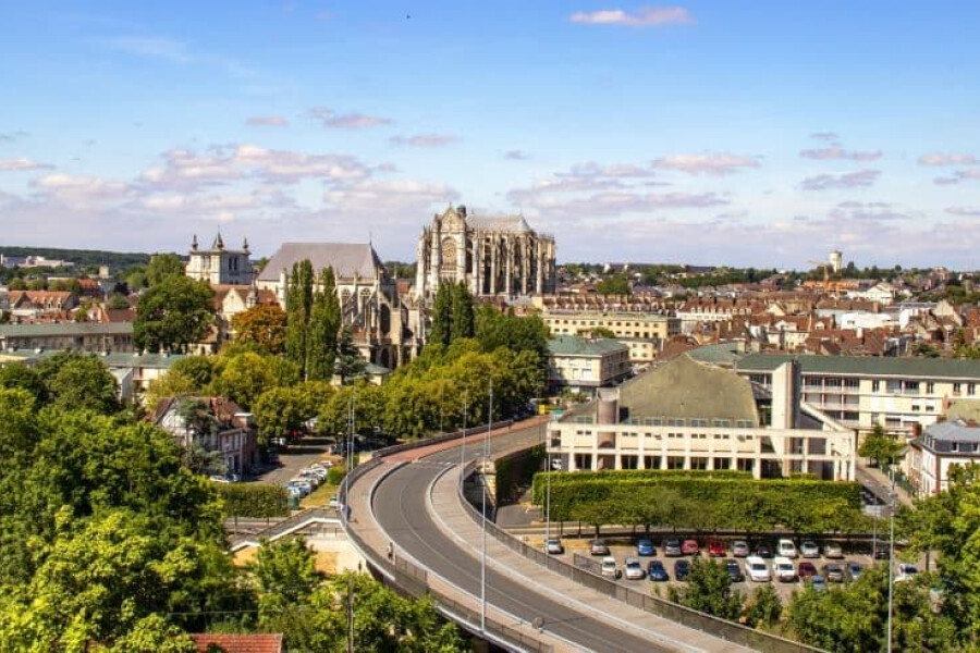 residence-senior-beauvais.jpg