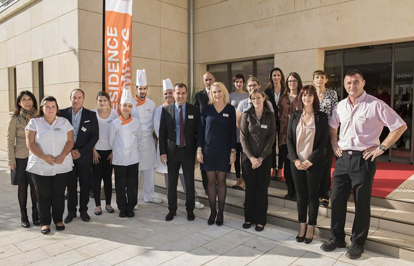 résidence senior orange equipe
