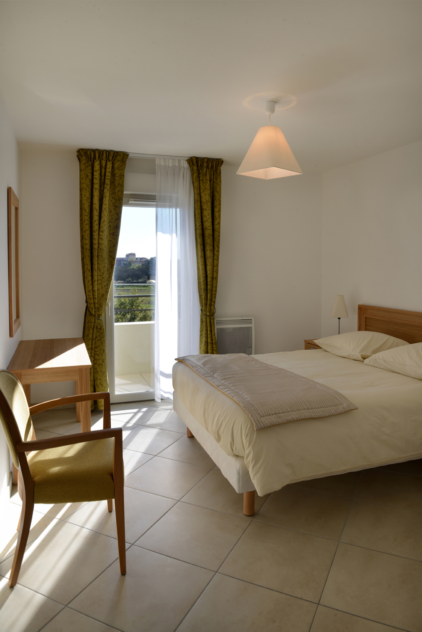résidence senior fréjus chambre