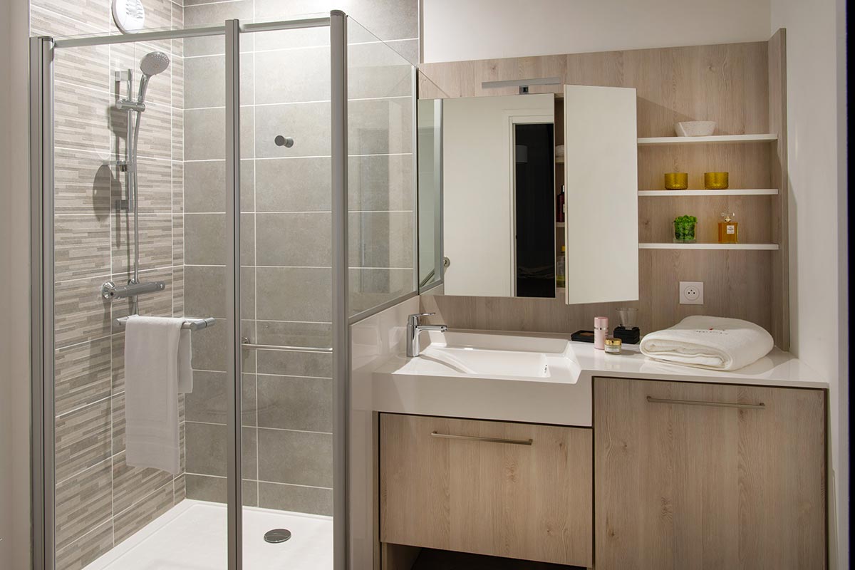 résidence senior romorantin salle de bain