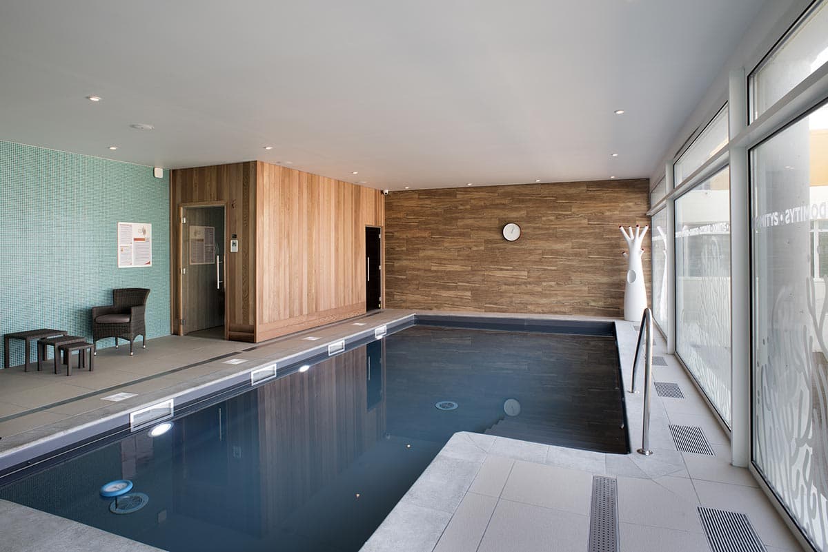 résidence senior douarnenez piscine
