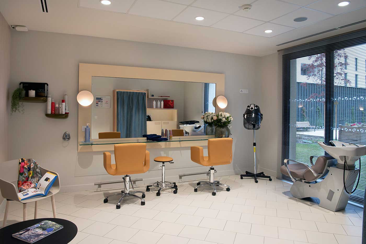 residence senior villenave d'ornon coiffeur