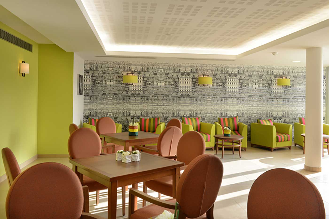 residence-senior-domitys-bar.jpg
