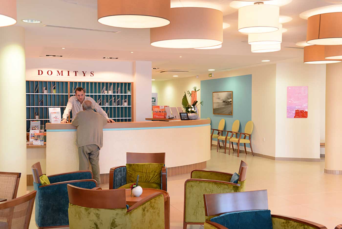 residence-senior-domitys-accueil.jpg