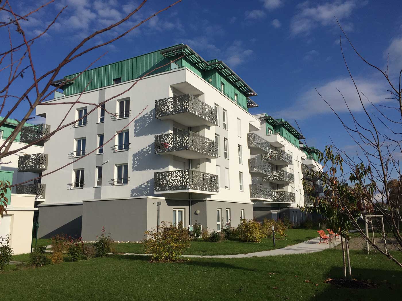 residence-senior-oberhausbergen-exterieur.jpg