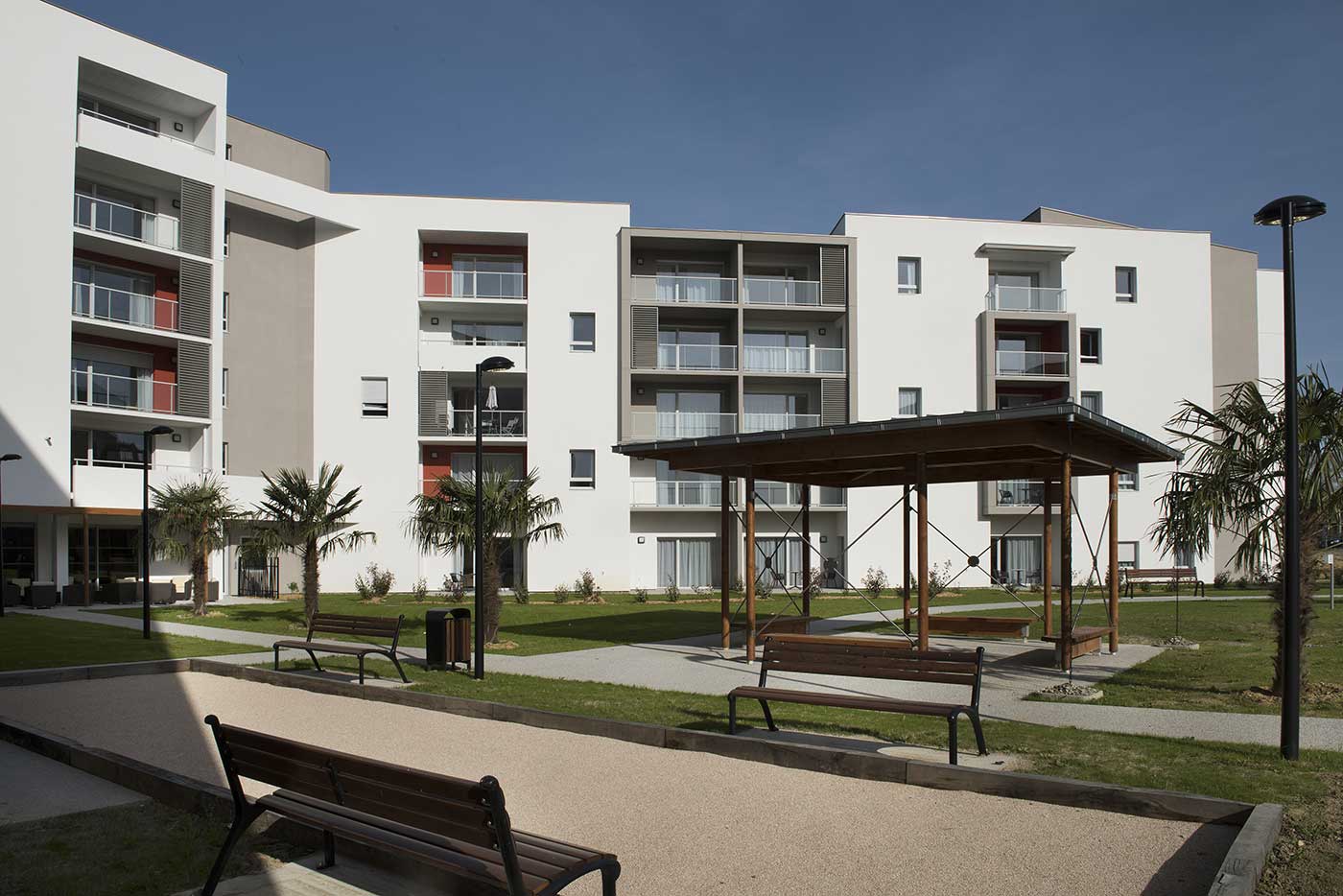 residence-senior-pau-exterieur.jpg