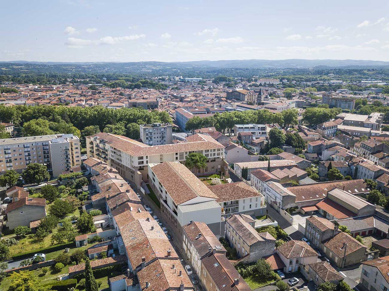 residence-senior-castres-vue-aerienne.jpg