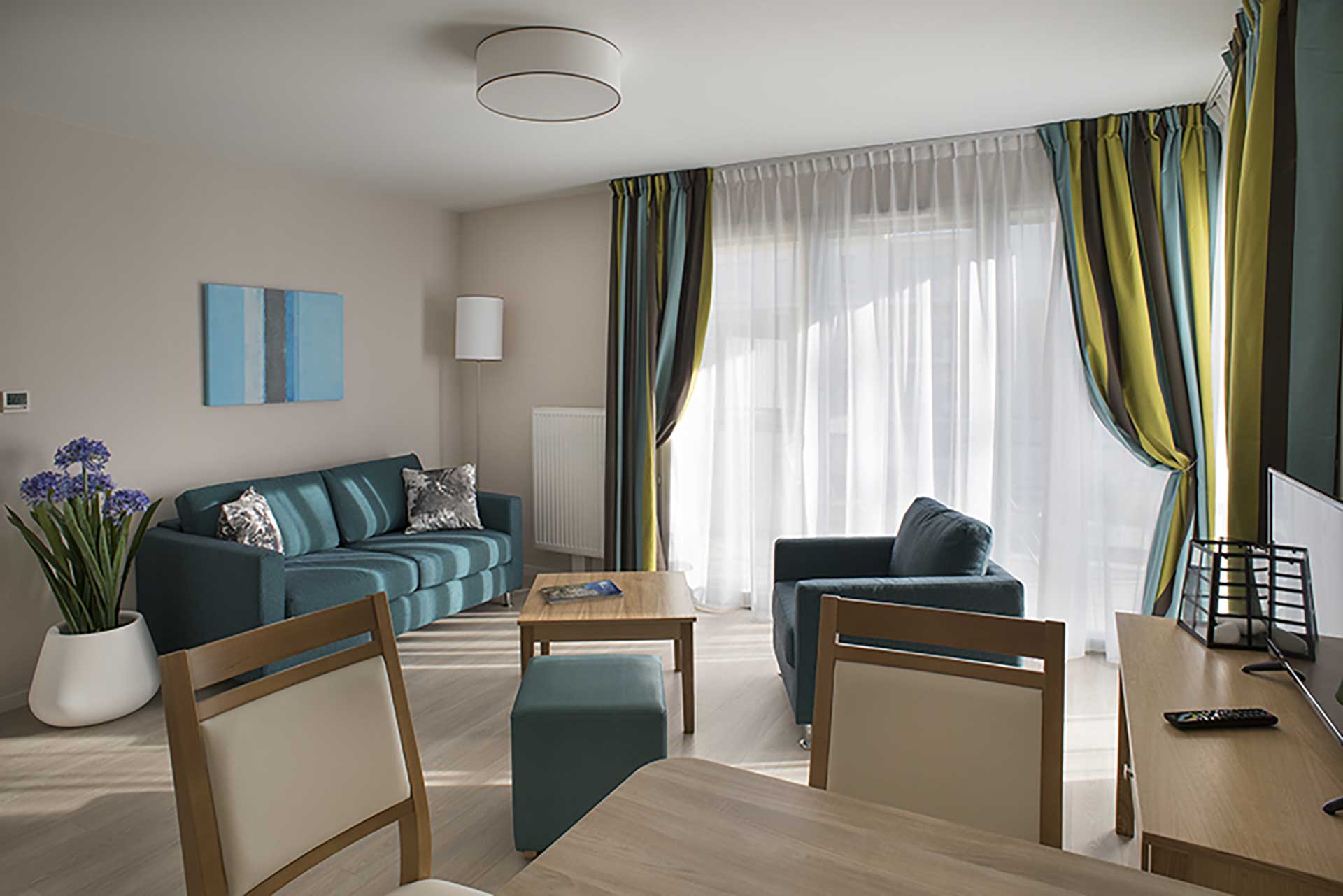 residence-senior-domitys-sejour.jpg