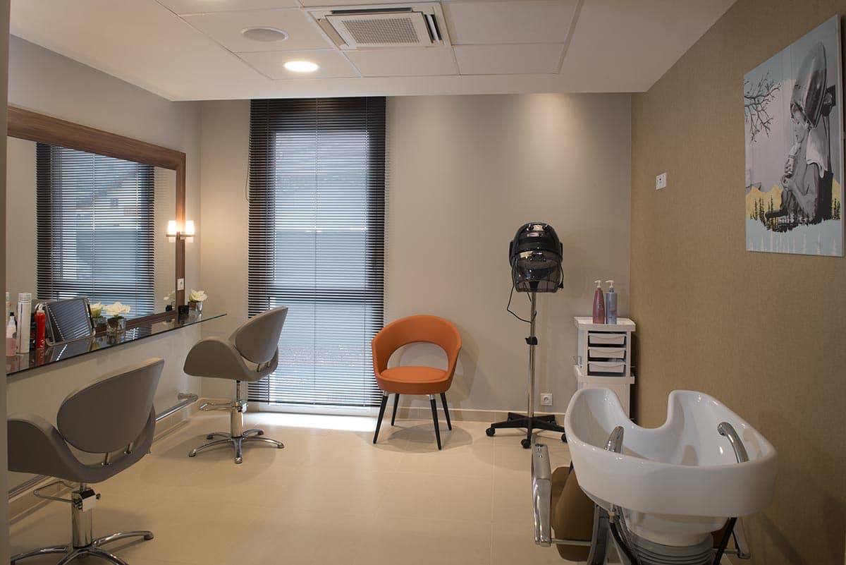 résidence senior albertville coiffeur