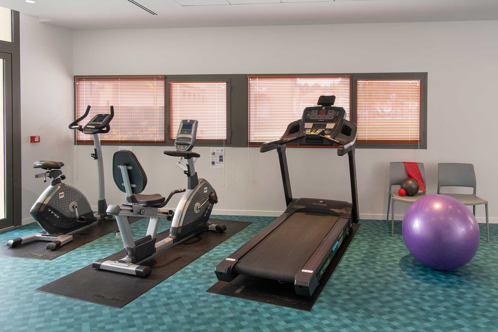 residence-senior-domitys-fitness.jpg
