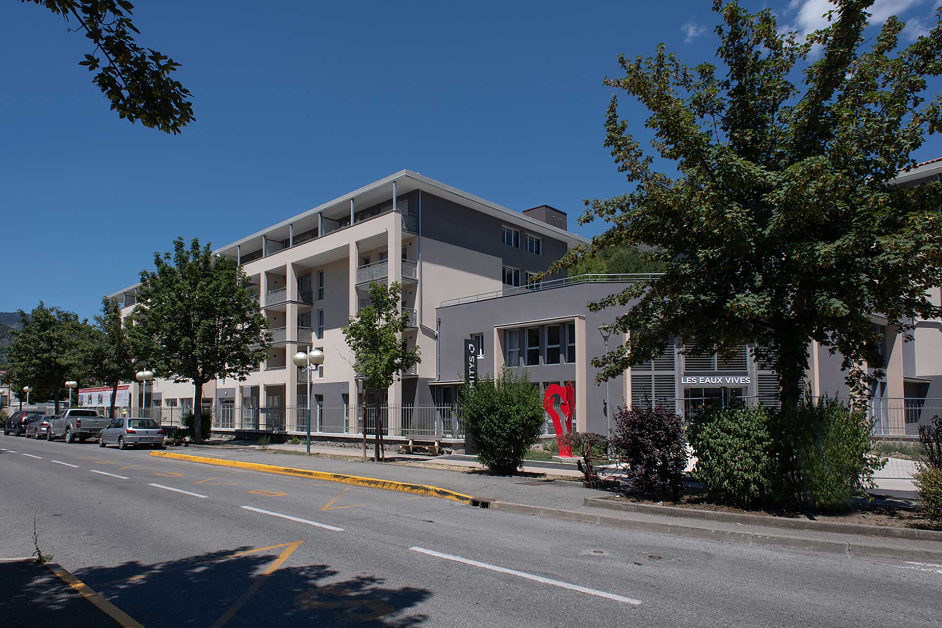 residence-senior-digne-les-bains-exterieur.jpg