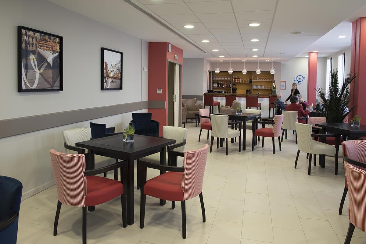 résidence senior sète bar
