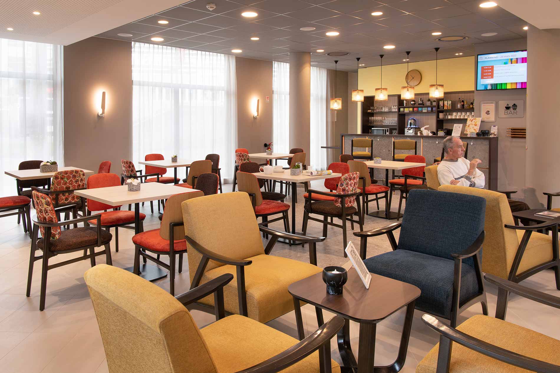 residence senior mulhouse bar