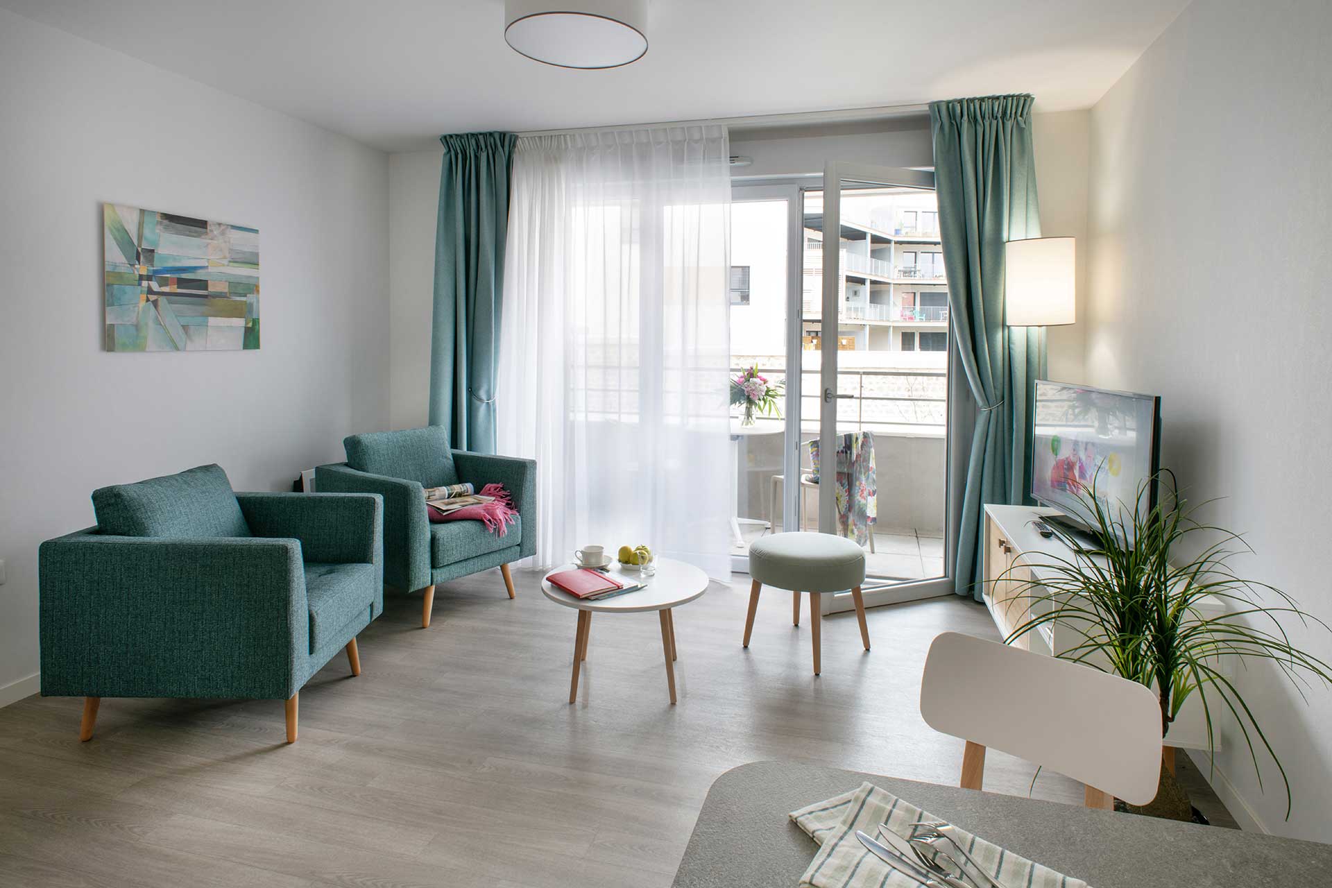 residence-senior-le-puy-en-velay-chambre.jpg
