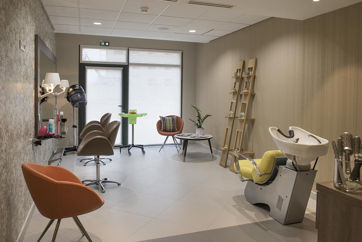 résidence senior bezannes coiffeur