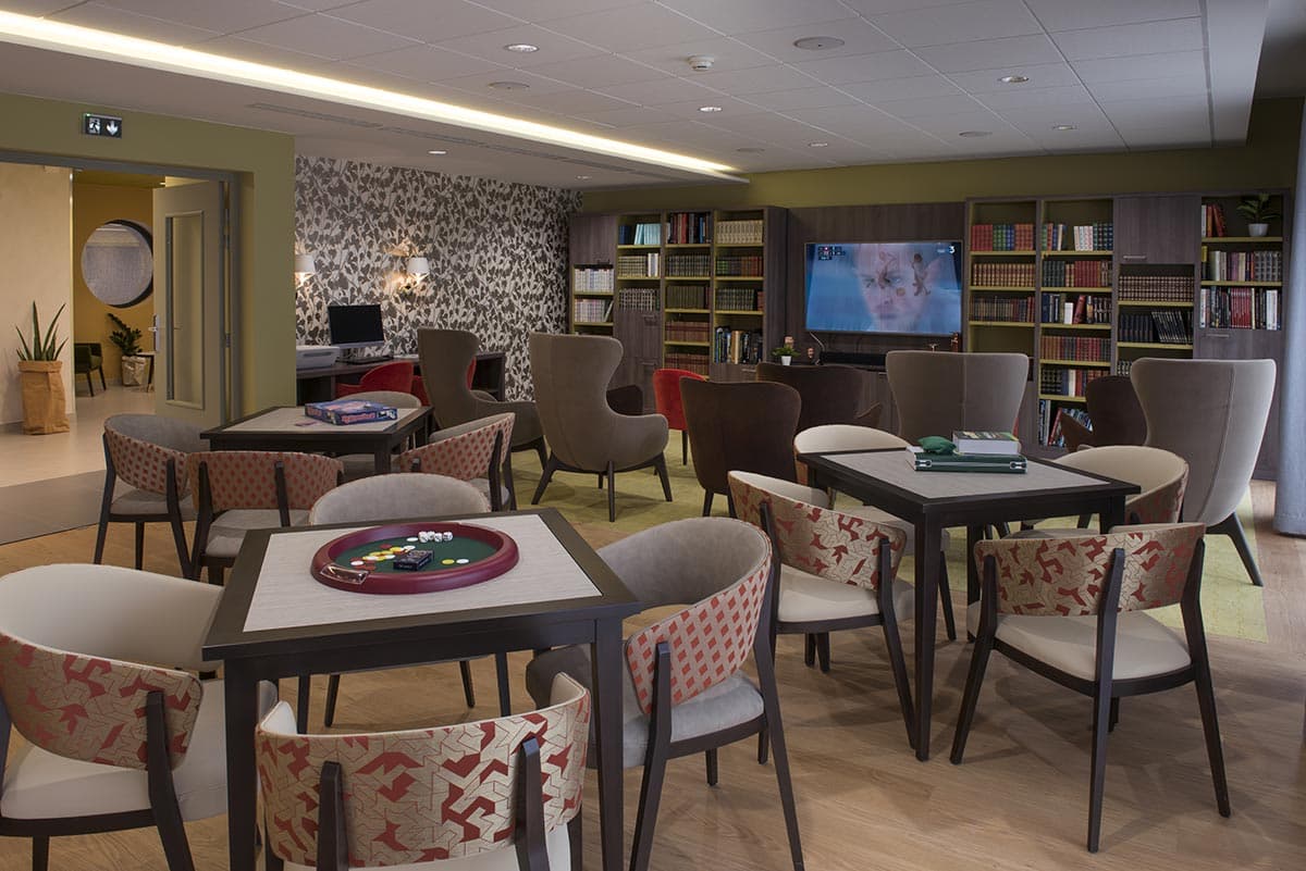 résidence senior bezannes salon