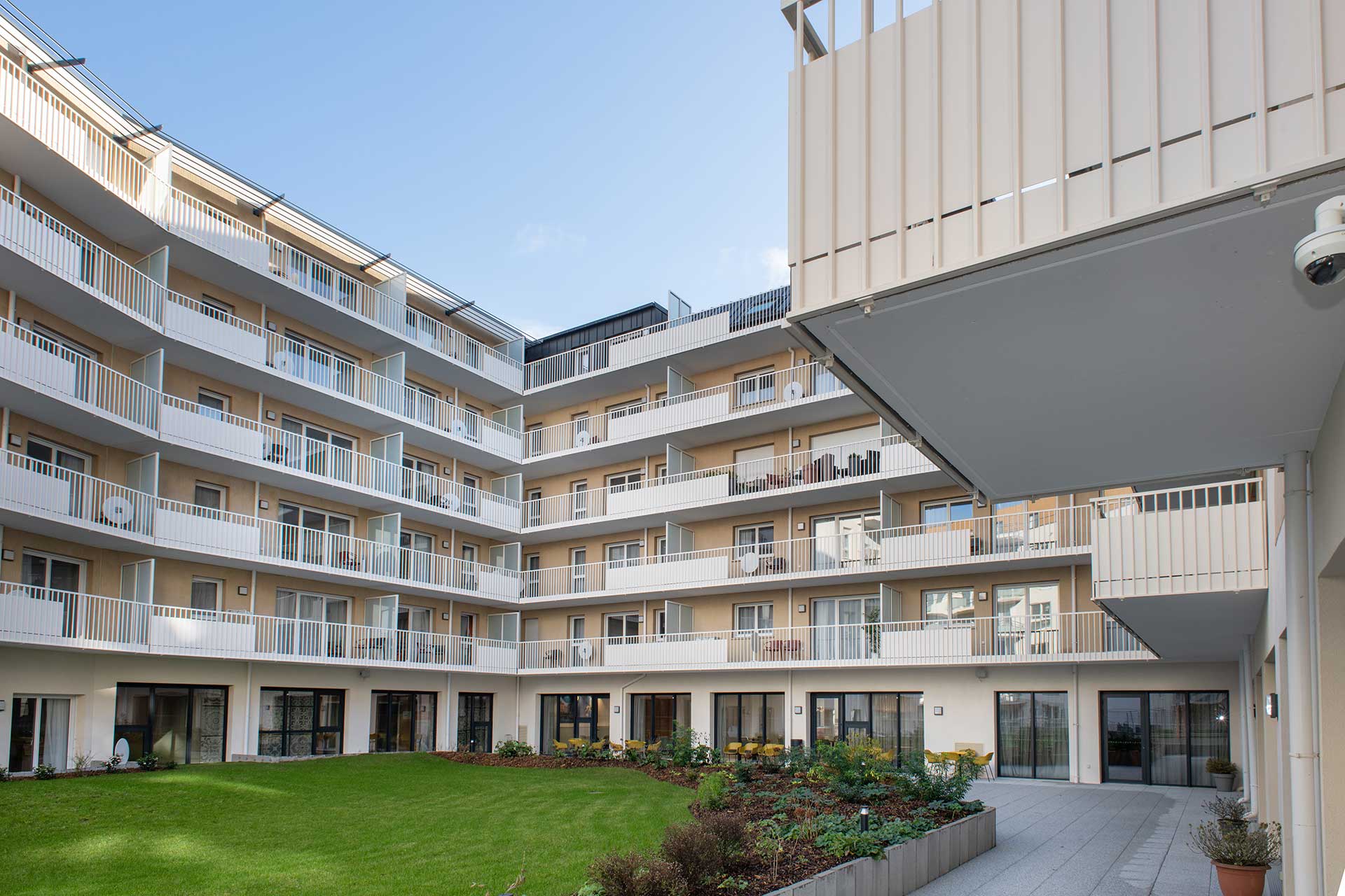 residence-senior-ROUEN-exterieur.jpg