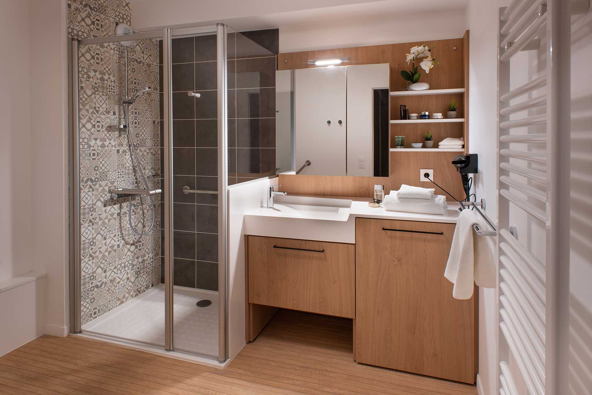 residence-senior-domitys-salle-de-bain.jpg