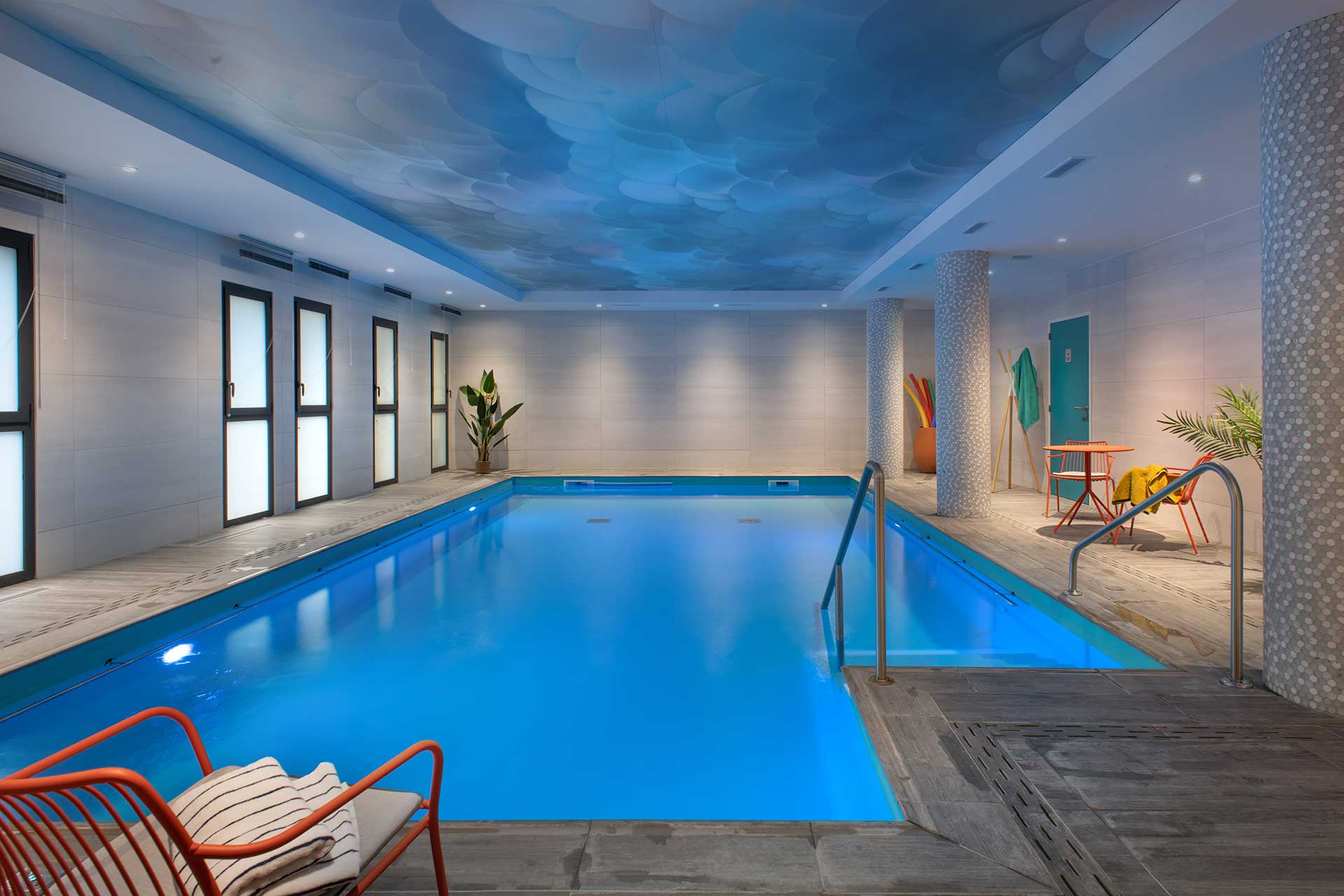 residence-senior-domitys-piscine.jpg