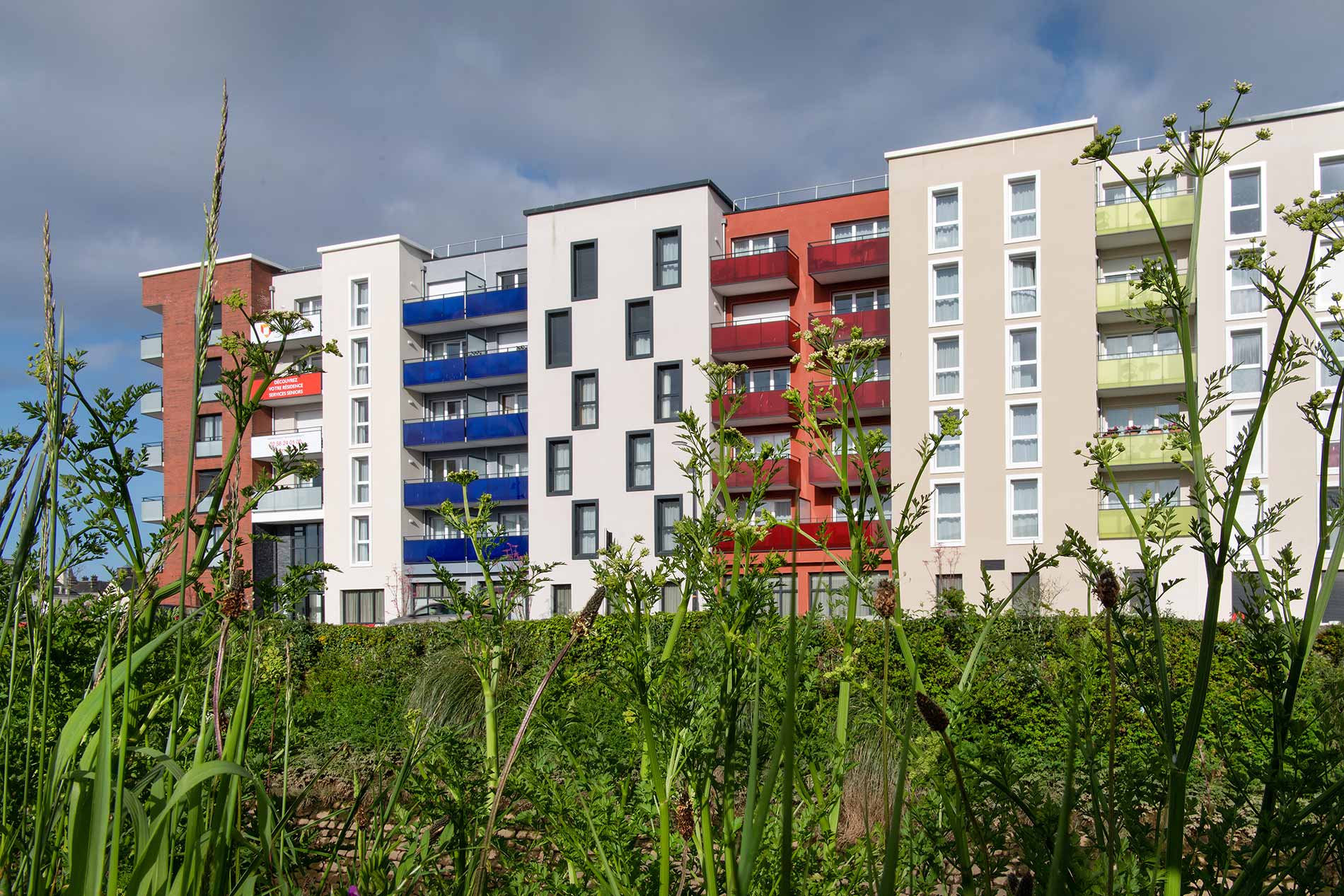 residence-senior-cherbourg-exterieur (2).jpg