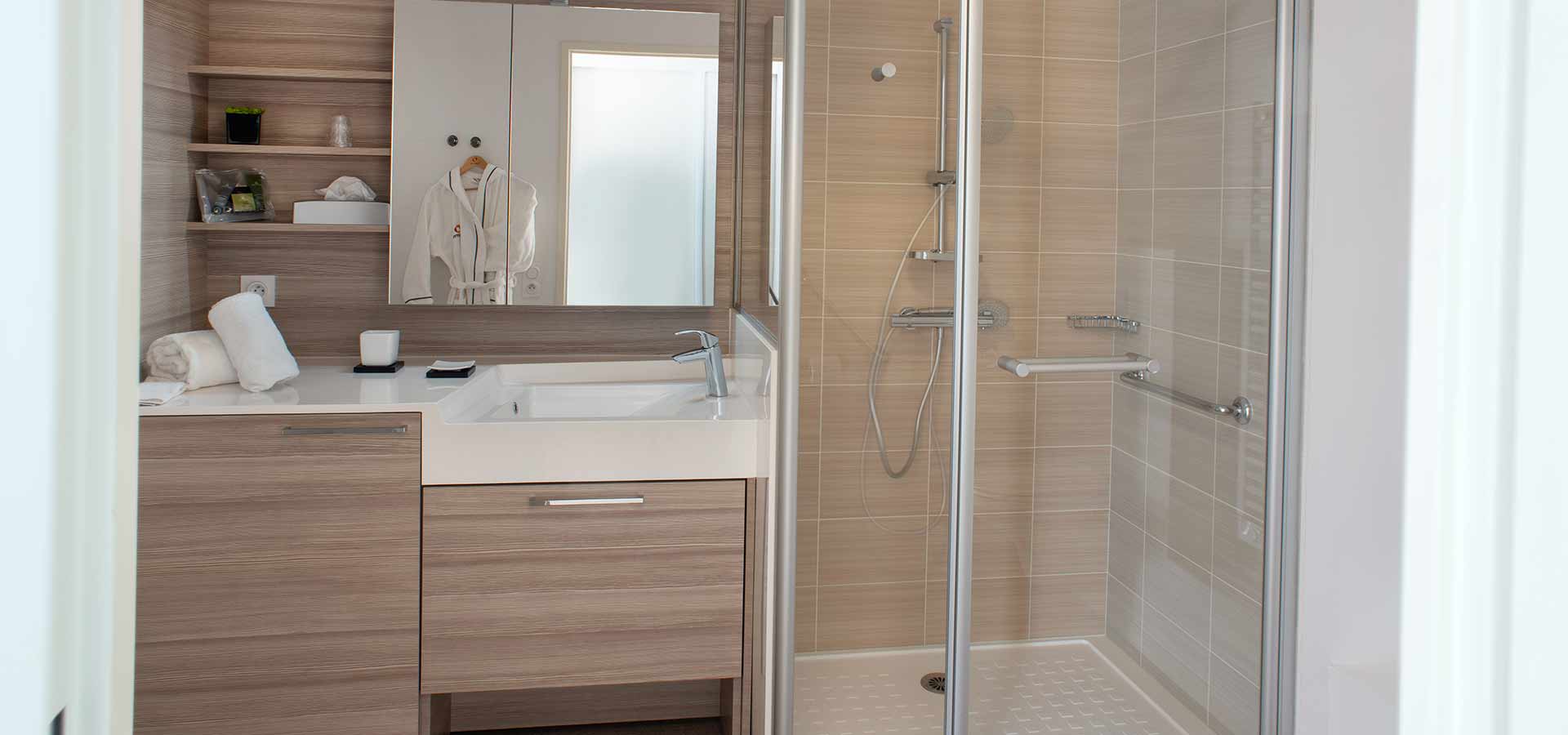 residence-senior-agen-salle-de-bain.jpg