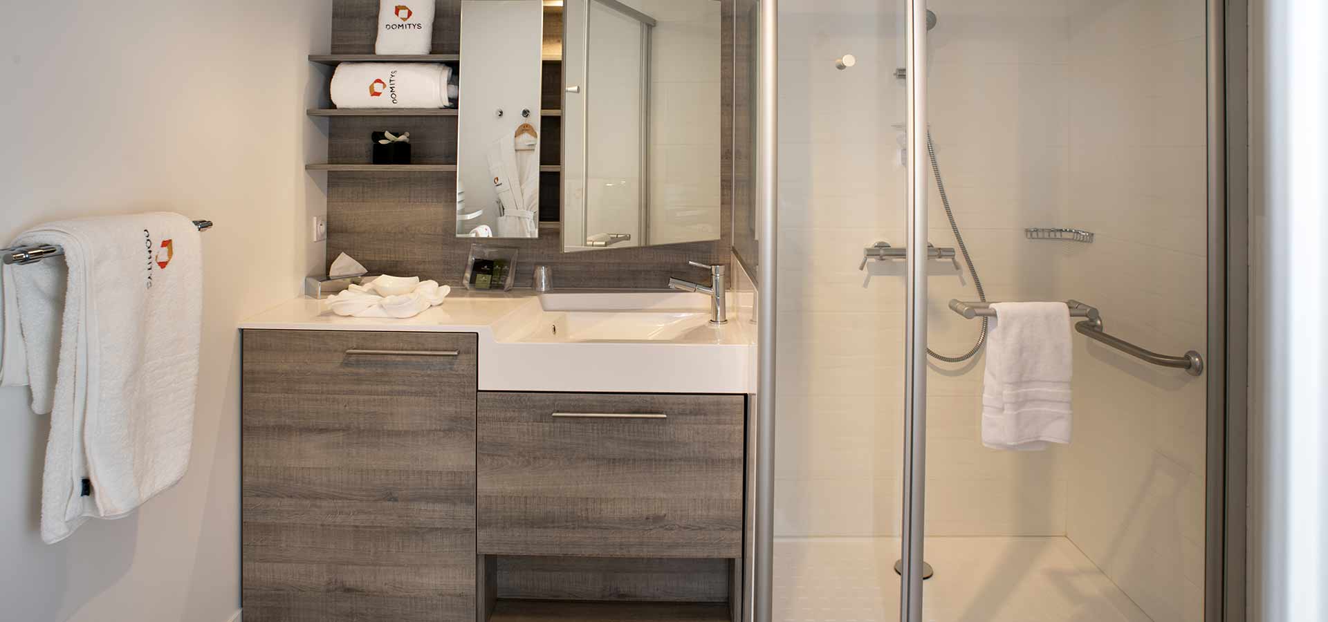residence-senior-auray-salle-de-bain