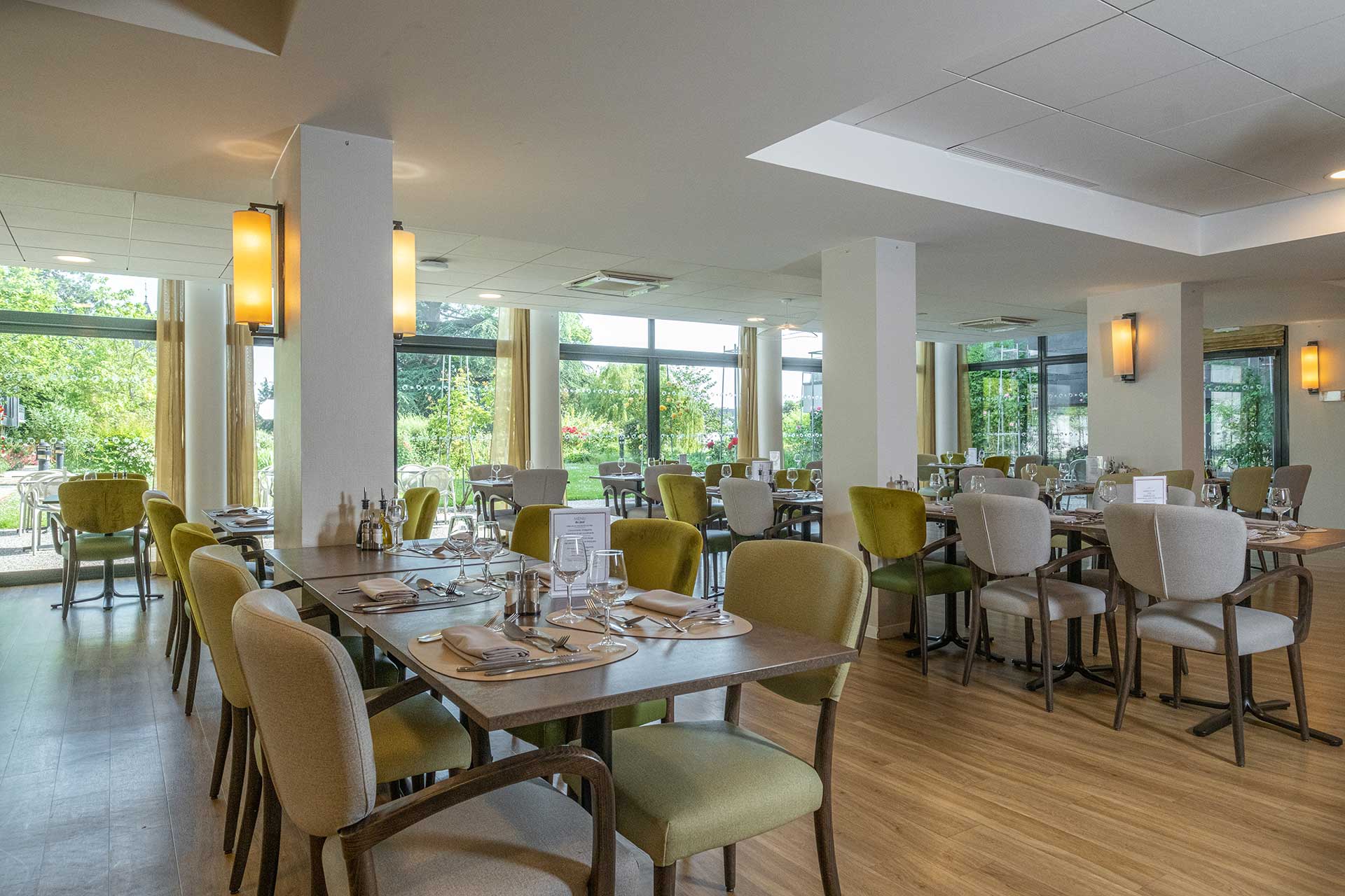 residence-senior-domitys-restaurant.jpg