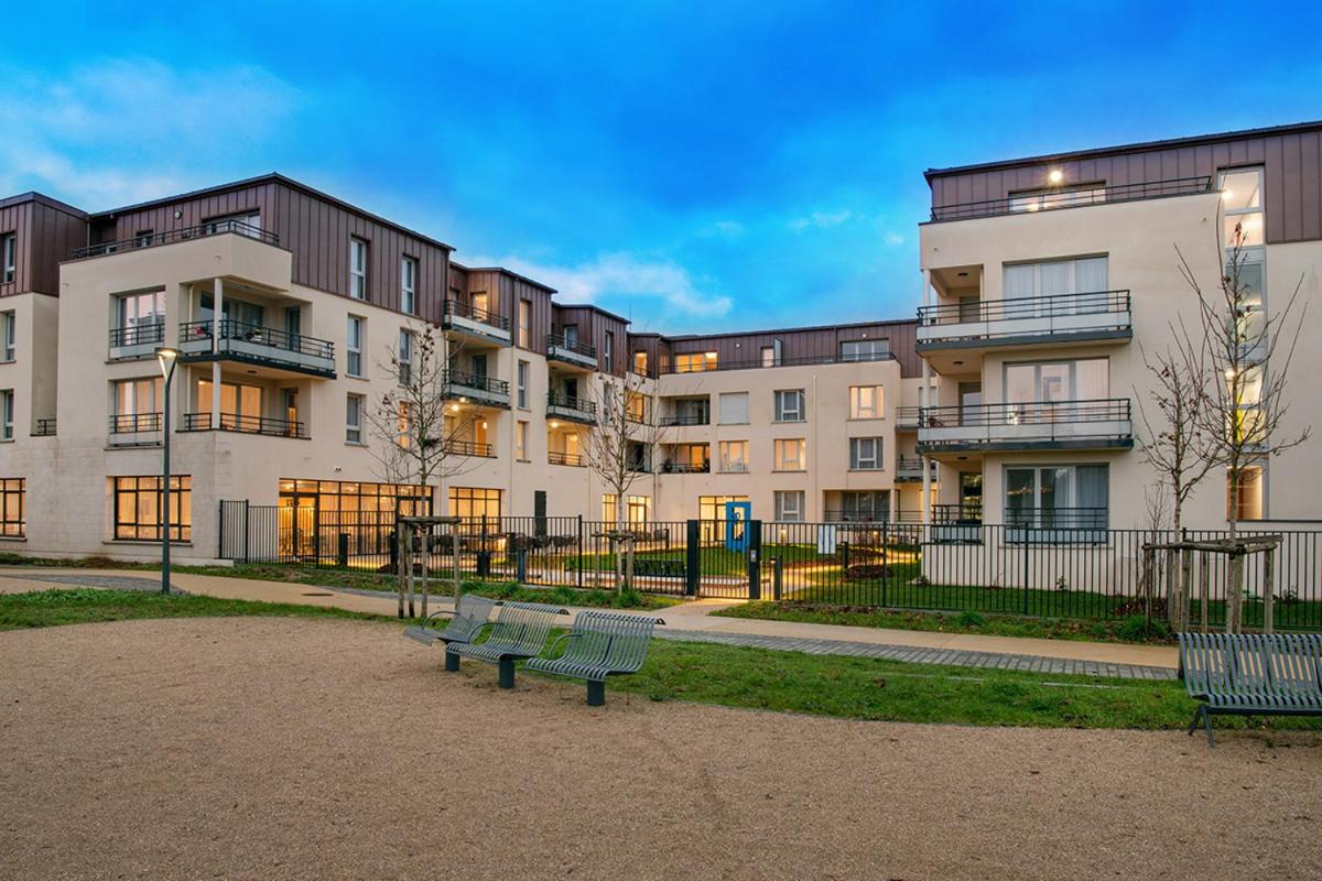residence-senior-vitry-exterieur.jpg