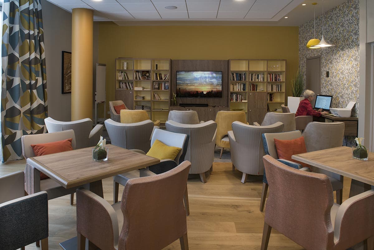 résidence senior montpellier salon