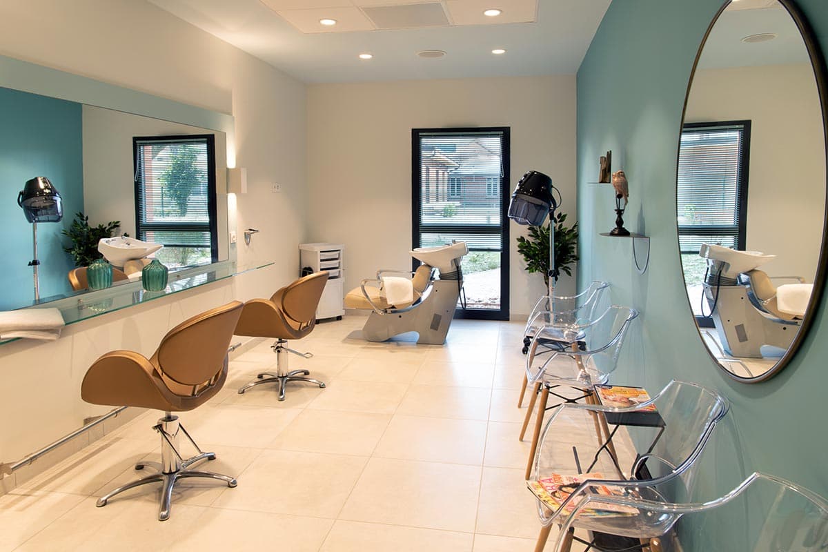 résidence senior combs la ville coiffeur