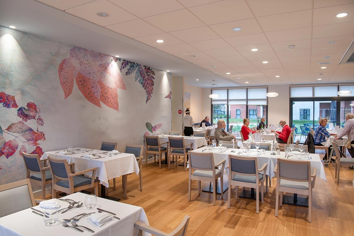 résidence senior combs la ville restauarnt