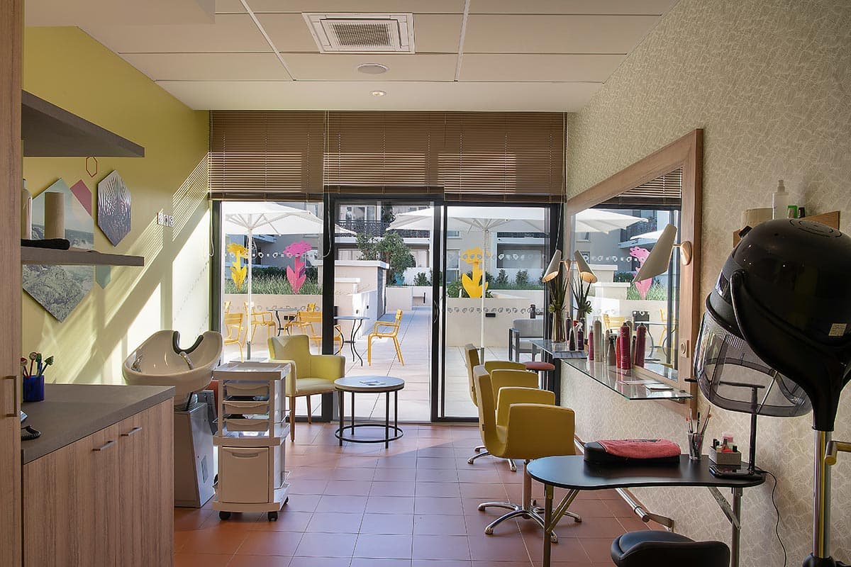 résidence senior la valette du var coiffeur