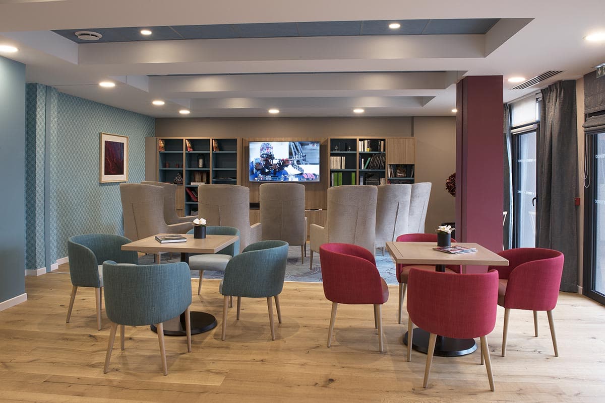 residence senior concarneau salon