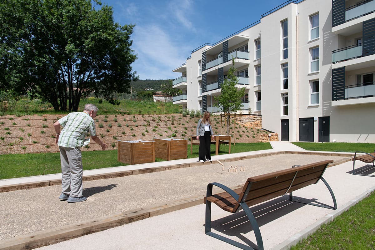 résidence senior draguignan boulodrome
