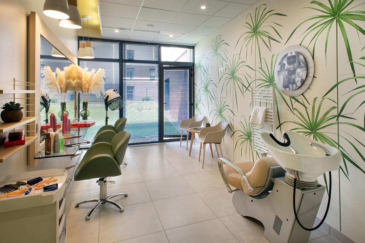 résidence senior lesquin coiffeur