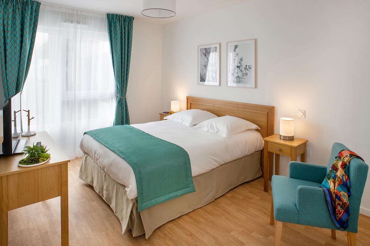 residence senior cergy chambre