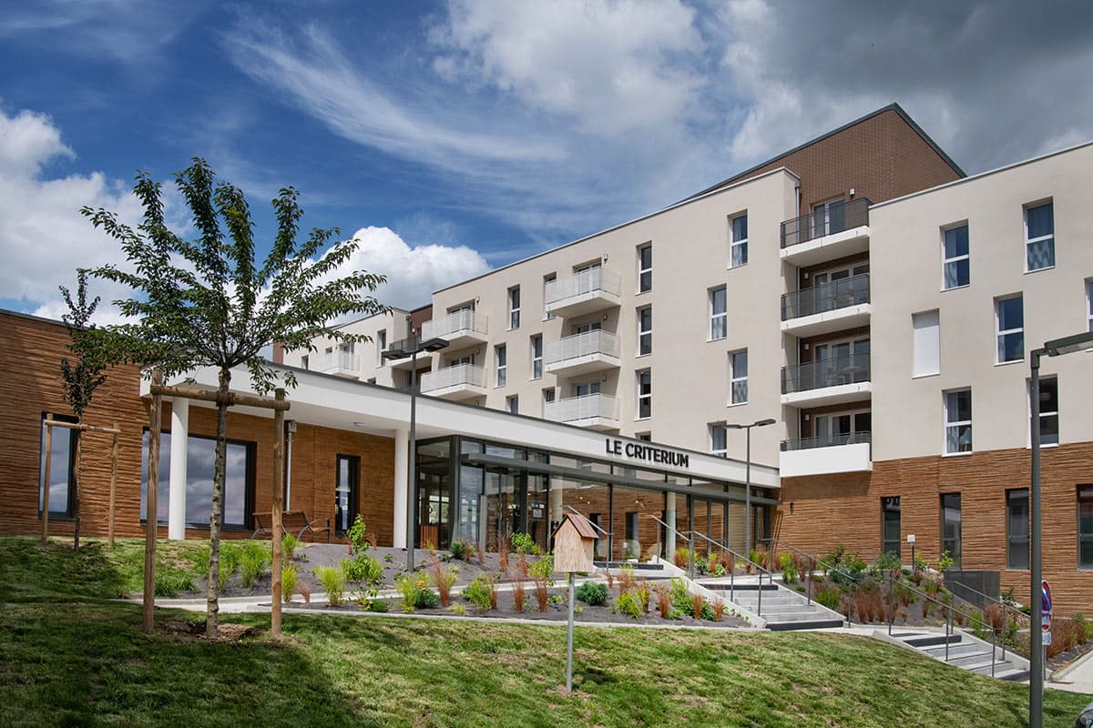 résidence senior ecouflant extérieur