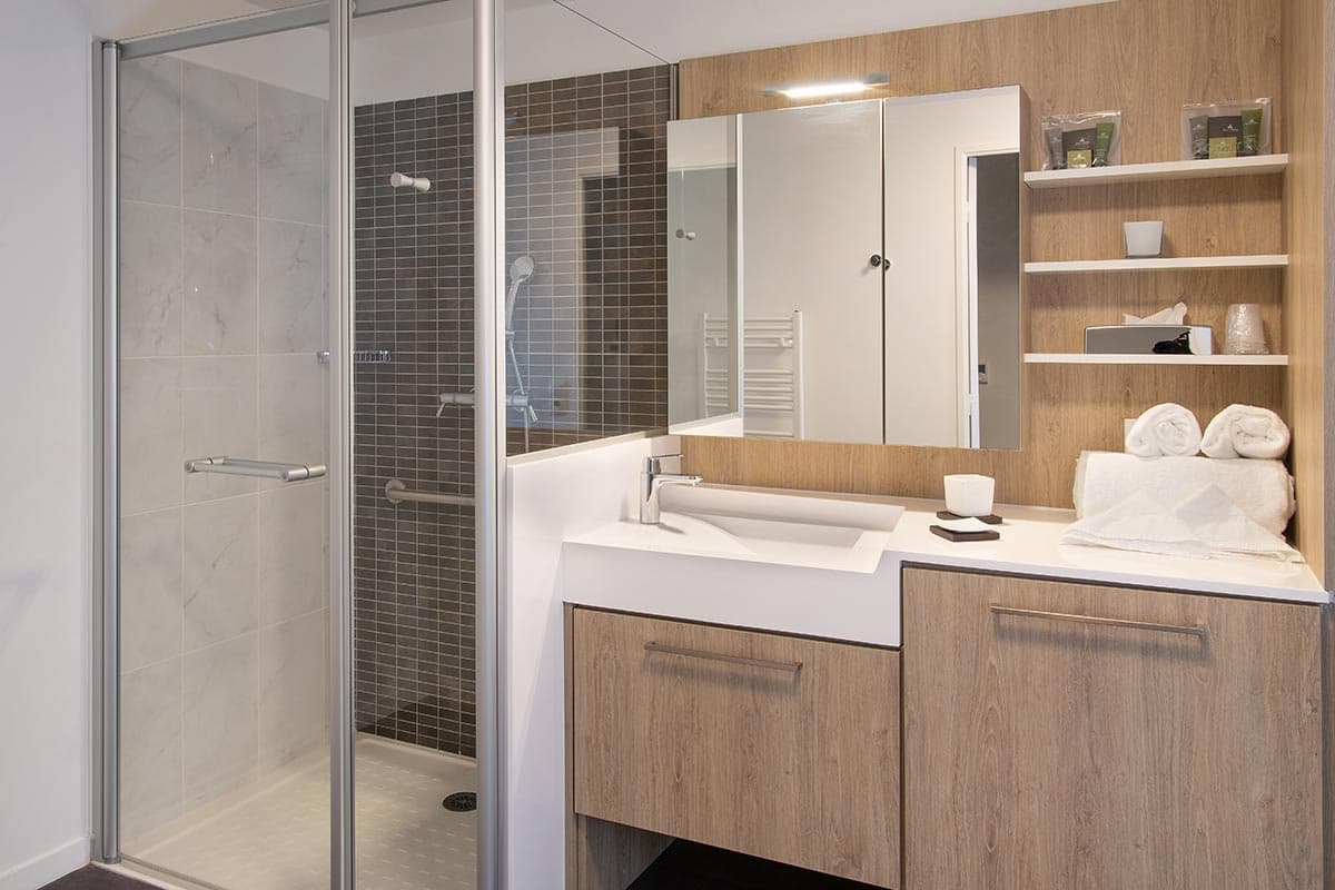 résidence senior caen salle de bain